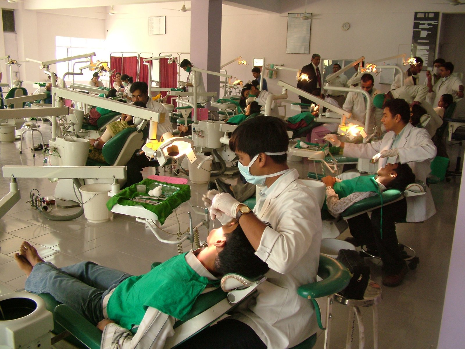 10 Tips That Will Make You Influential In top-rated dental clinic in Dwarka