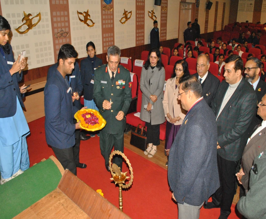 saraswati dental college